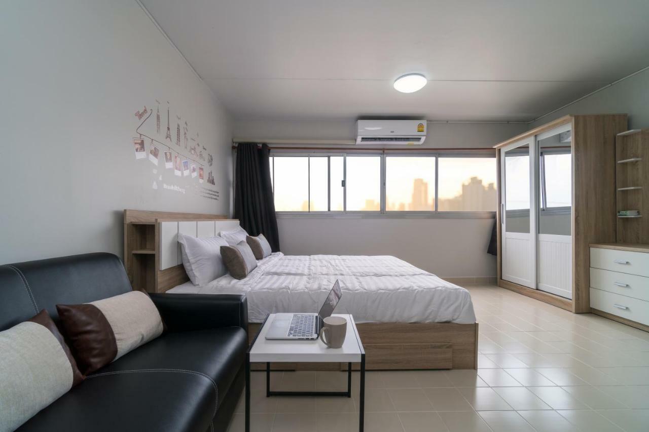Popular Condo Muangthong By Khun Eve Nonthaburi Kültér fotó