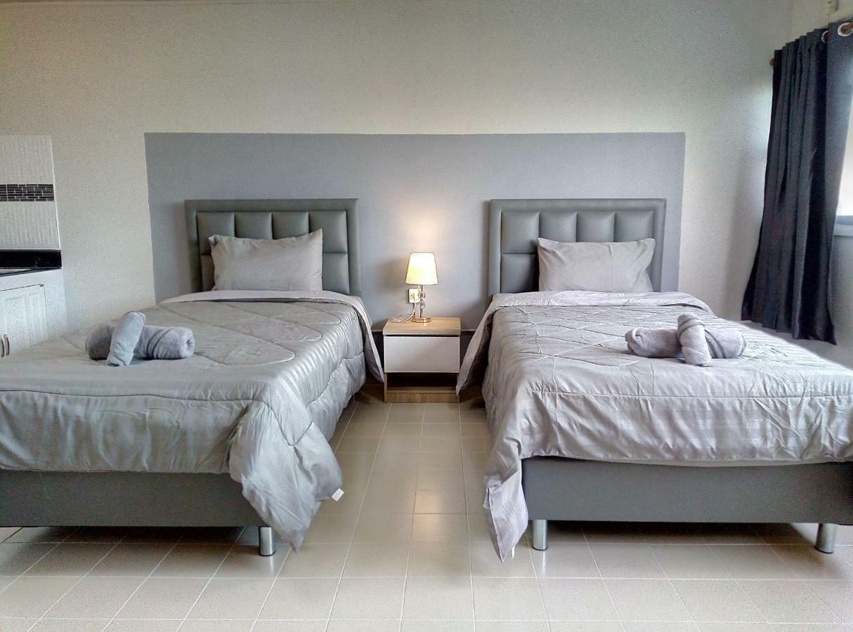 Popular Condo Muangthong By Khun Eve Nonthaburi Kültér fotó
