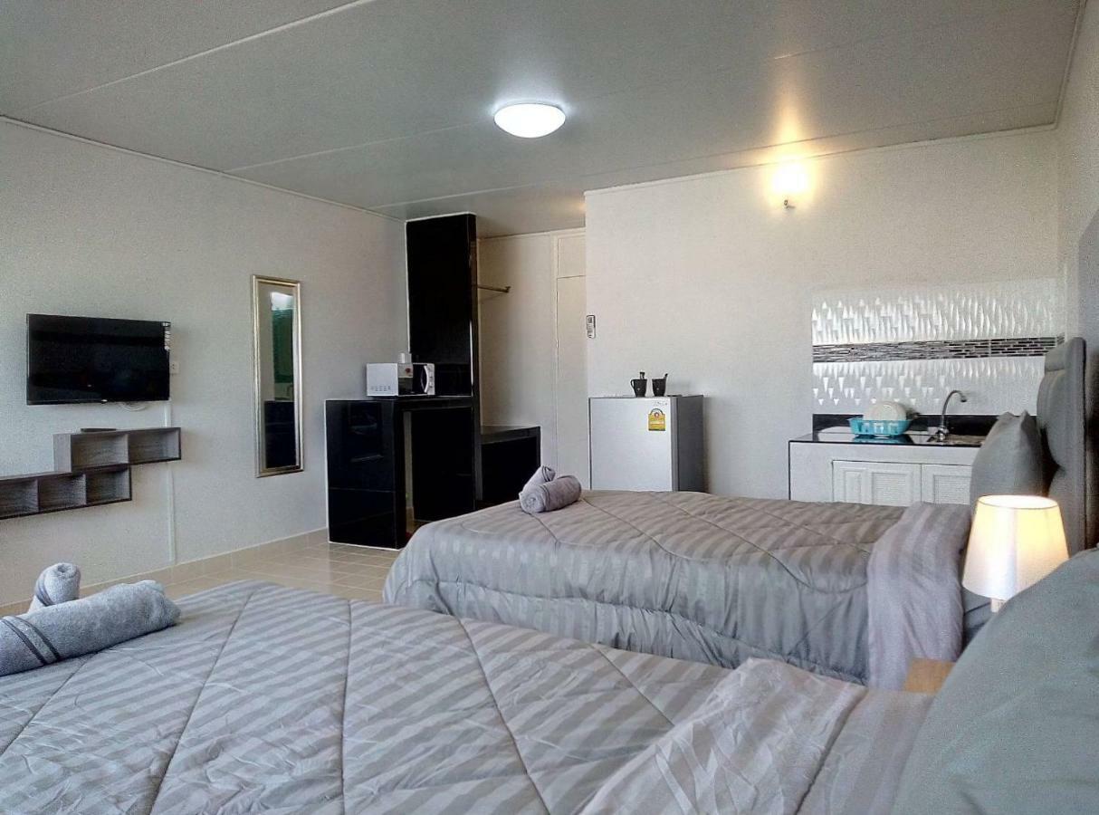 Popular Condo Muangthong By Khun Eve Nonthaburi Kültér fotó